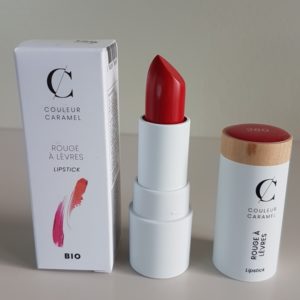 Rouge à lèvres satiné Couleur Caramel Vrai rouge